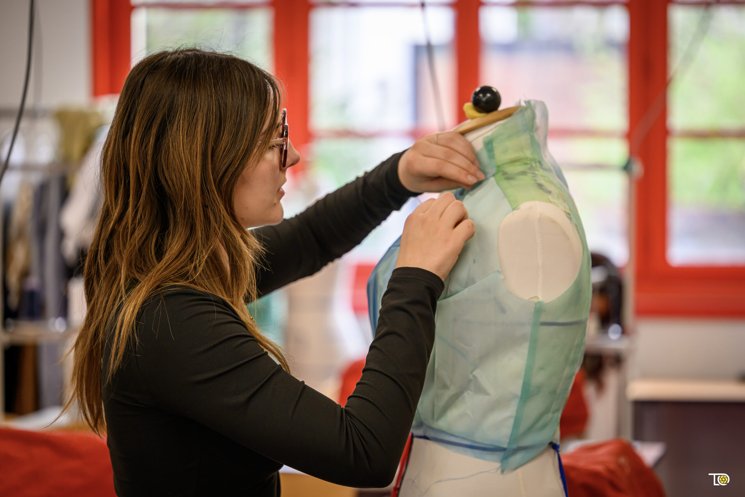 Illustration : COSTUME EN MOUVEMENT